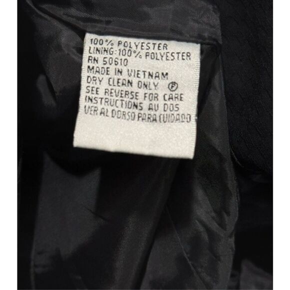 Le Suit Blazer size 4 petite - Picture 3 of 4